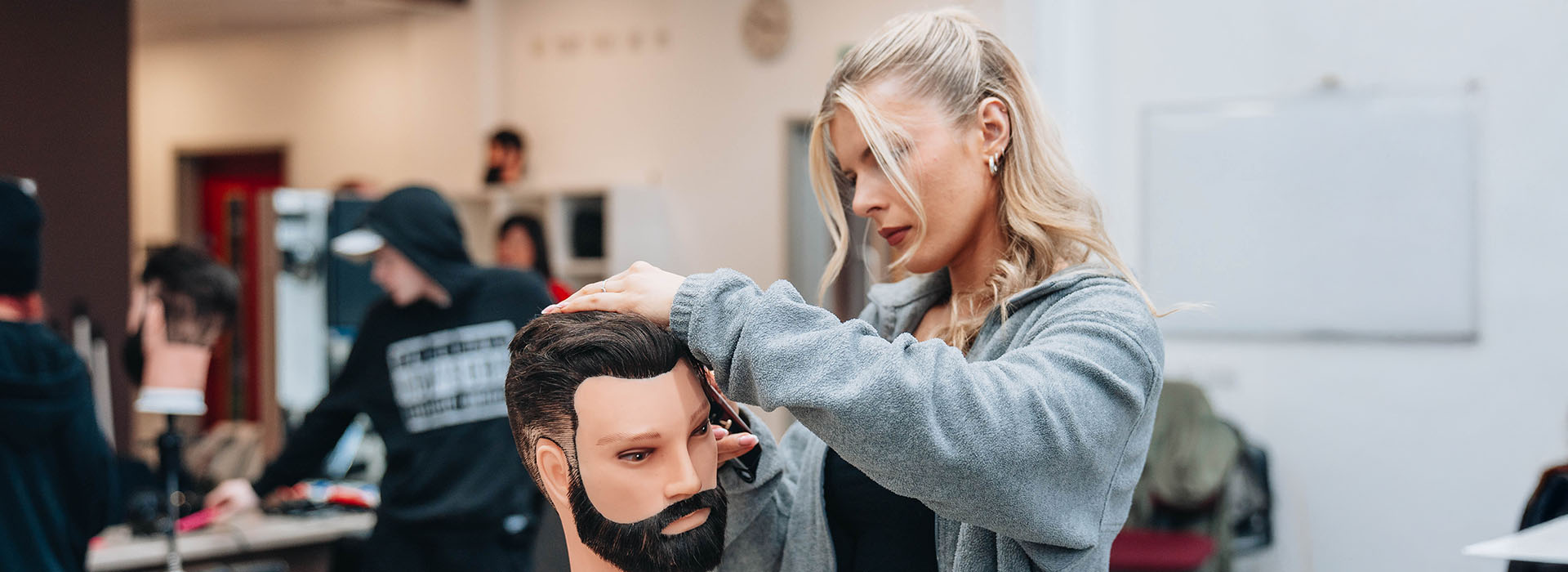 View Apprenticeships and Traineeships 